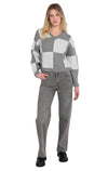 Chandail à blocs de couleur Dex, coloris gris, vêtement porté en tenue