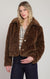 Manteau en fausse fourrure Dex, coloris marron vison, vêtement porté