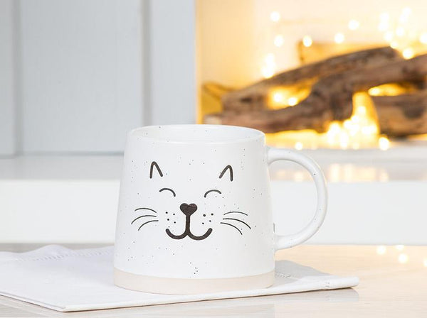 Tasse à base large avec visage de chat