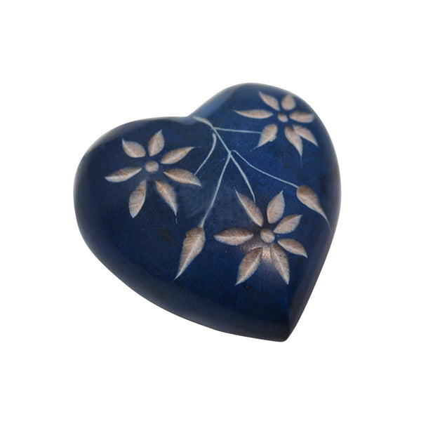 Cœur gravé fleur en pierre savon