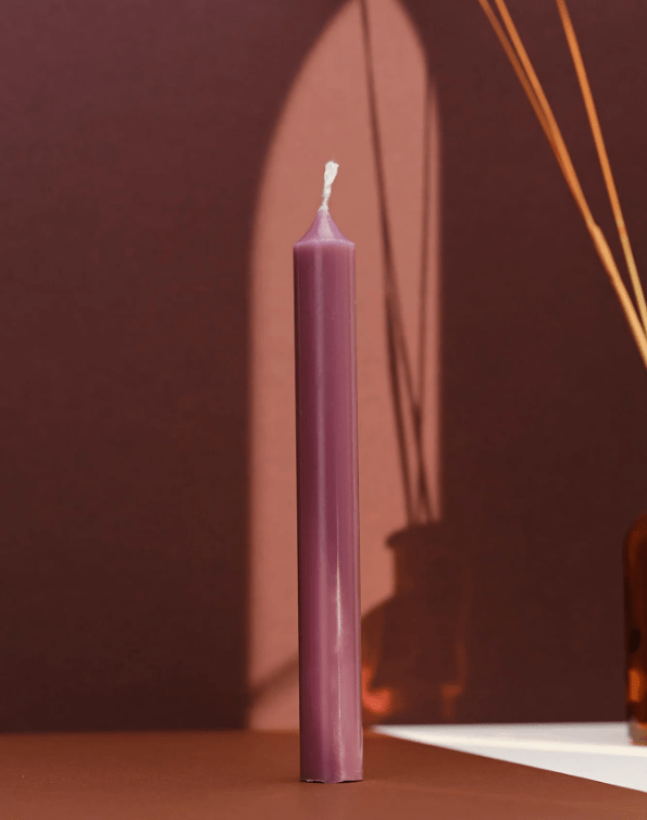 Bougie droite Mauve Intense