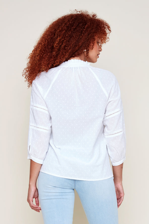 Blouse blanche de dos