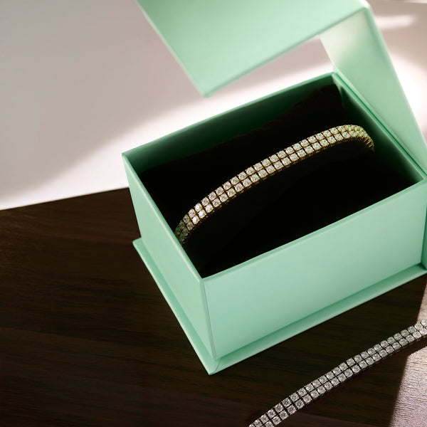 Bracelet Grace II de Mia, présentation avec d’autres bijoux de la collection