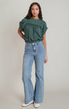 Jean à poches plaquées Dex, coloris bleu moyen, vêtement porté en tenue