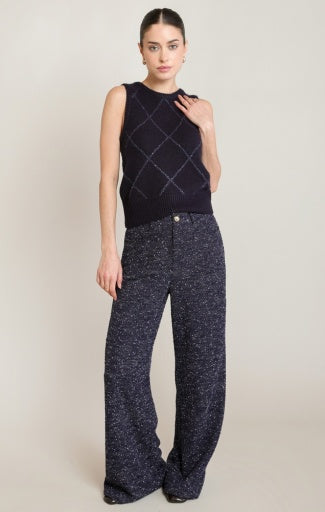 Pantalon en bouclé Dex, coloris bleu marine chiné, vêtement porté en tenue