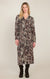Robe-chemise ceinturée Dex, coloris imprimé serpent marron et noir, vêtement porté