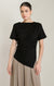 T-shirt drapé asymétrique Dex, coloris noir, vêtement porté